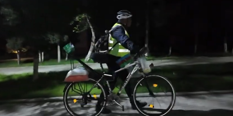 Bakıdan Məkkəyə velosipedlə gedir - VİDEO