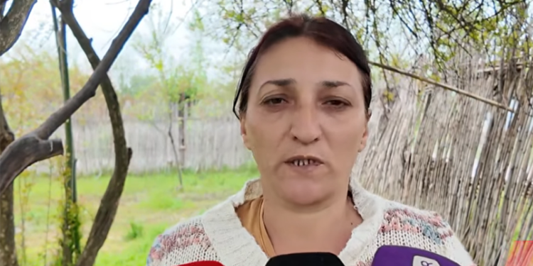 "Orada bildim ki, hamilədir, deyir, qonşu təcavüz edib" - 15 yaşlı qızın anası - VİDEO