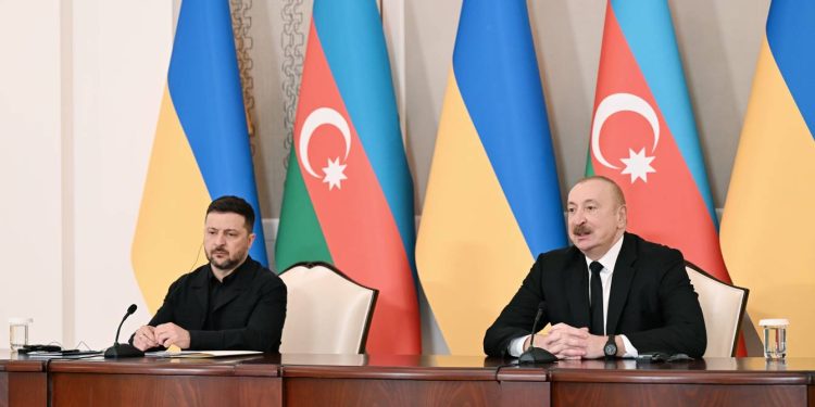 Azərbaycan–Ukrayna dostluğu möhkəmlənir