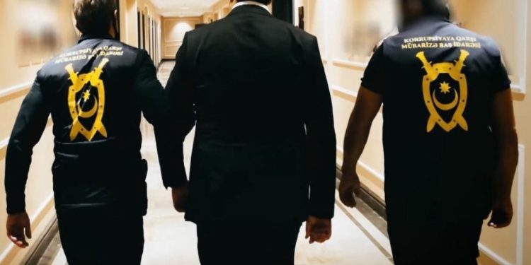 Baş Prokurorluq hərbi komissarlıqda əməliyyat keçirdi - Saxlanılanlar var