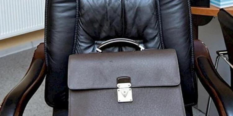 Bağça müdirlərinin yerdəyişməsi prosesi BAŞLANILIR