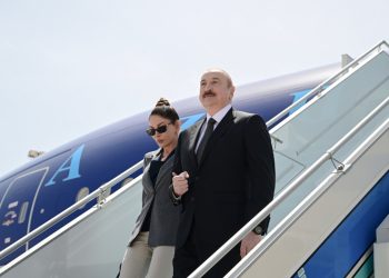 Prezident xanımı ilə Türkiyədədir - FOTOLAR 