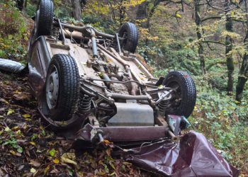 Salyanda "Opel" aşdı - Ölən var