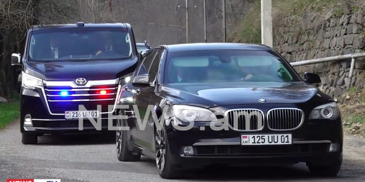 Şahin Mustafayevin korteji Ağverəni belə tərk etdi - VİDEO