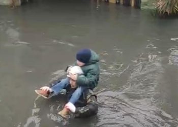 Keşlədə evləri su basdı - İnsanlar təxliyə edilir+VİDEO