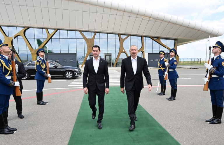 Qarşılıqlı anlaşma və etimad