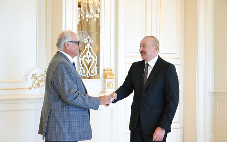 Prezident qəbul keçirdi – FOTOLAR