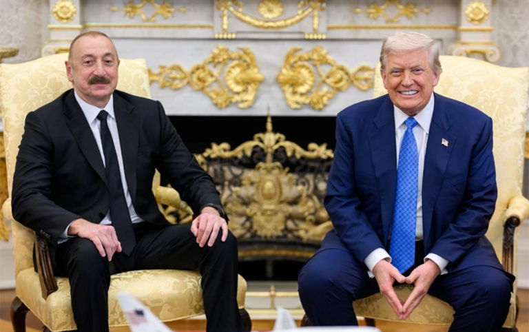 Tramp Əliyevin çıxışına həsr olunmuş məqaləni paylaşdı – FOTO