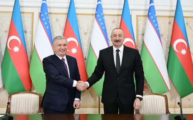 Layiqli humanitar körpü