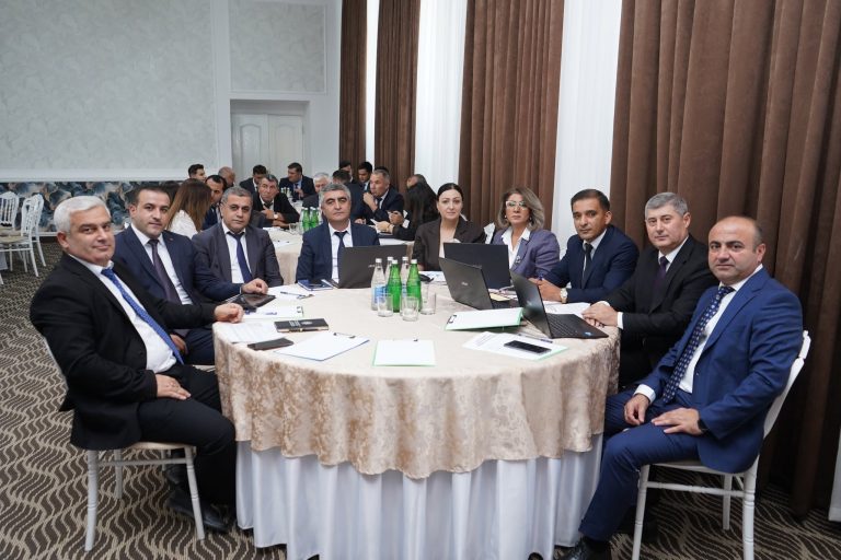 Lənkəran-Astara Regional Təhsil İdarəsində müşavirə keçirildi – FOTOLAR