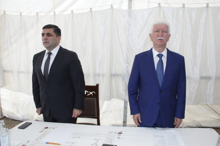 İcra başçısı bu kənddə görüş keçirdi – FOTOLAR