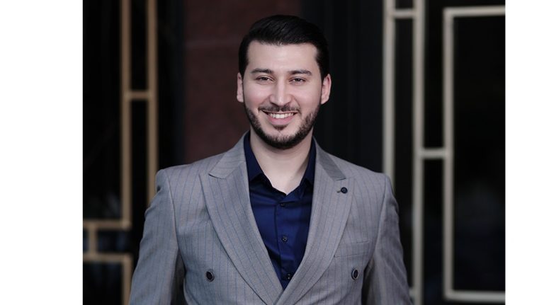 Blogger Ramin Binyaminovun geniş əməkdaşlıq portfeli