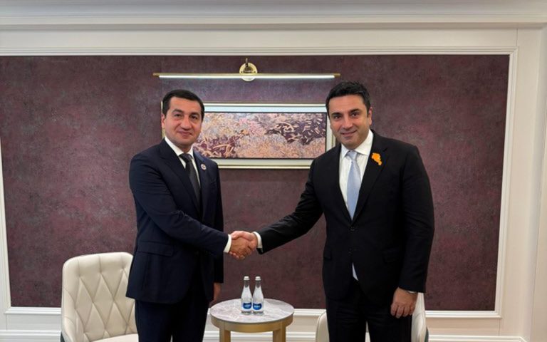 Hikmət Hacıyev Alen Simonyanla görüşdü – FOTO