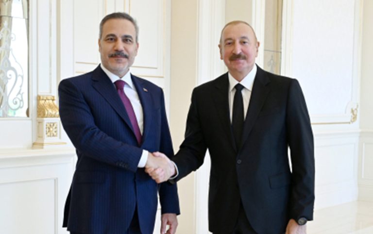 İlham Əliyev Hakan Fidanı qəbul etdi – FOTOLAR