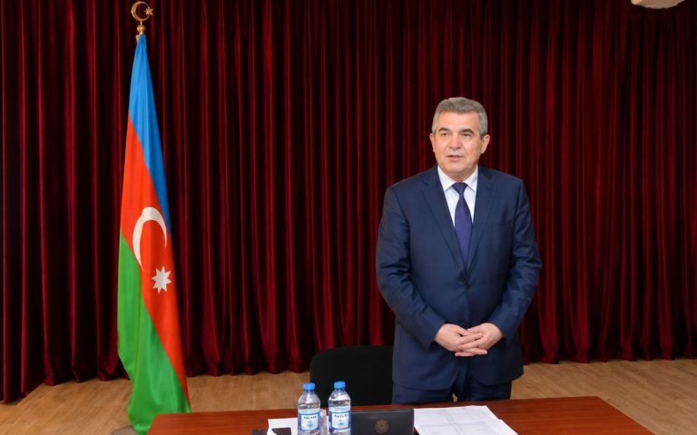 Daha üç vəzifəliyə hökm oxundu – Biri Mikayılovun uşaqlıq dostudur
