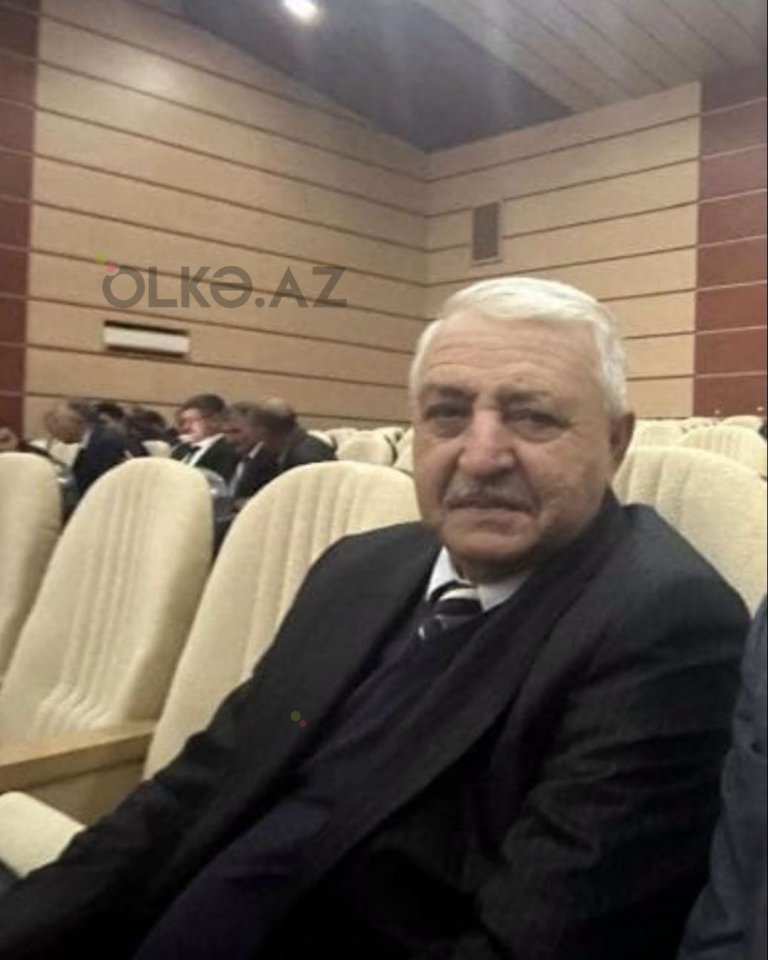 Məktəb direktoru vəfat ETDİ